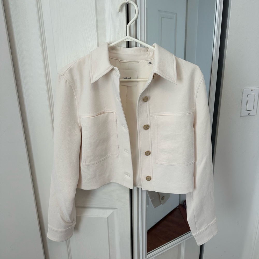 Aritzia little cropped jacket light birch